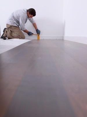 10852348 - laying a parquet.